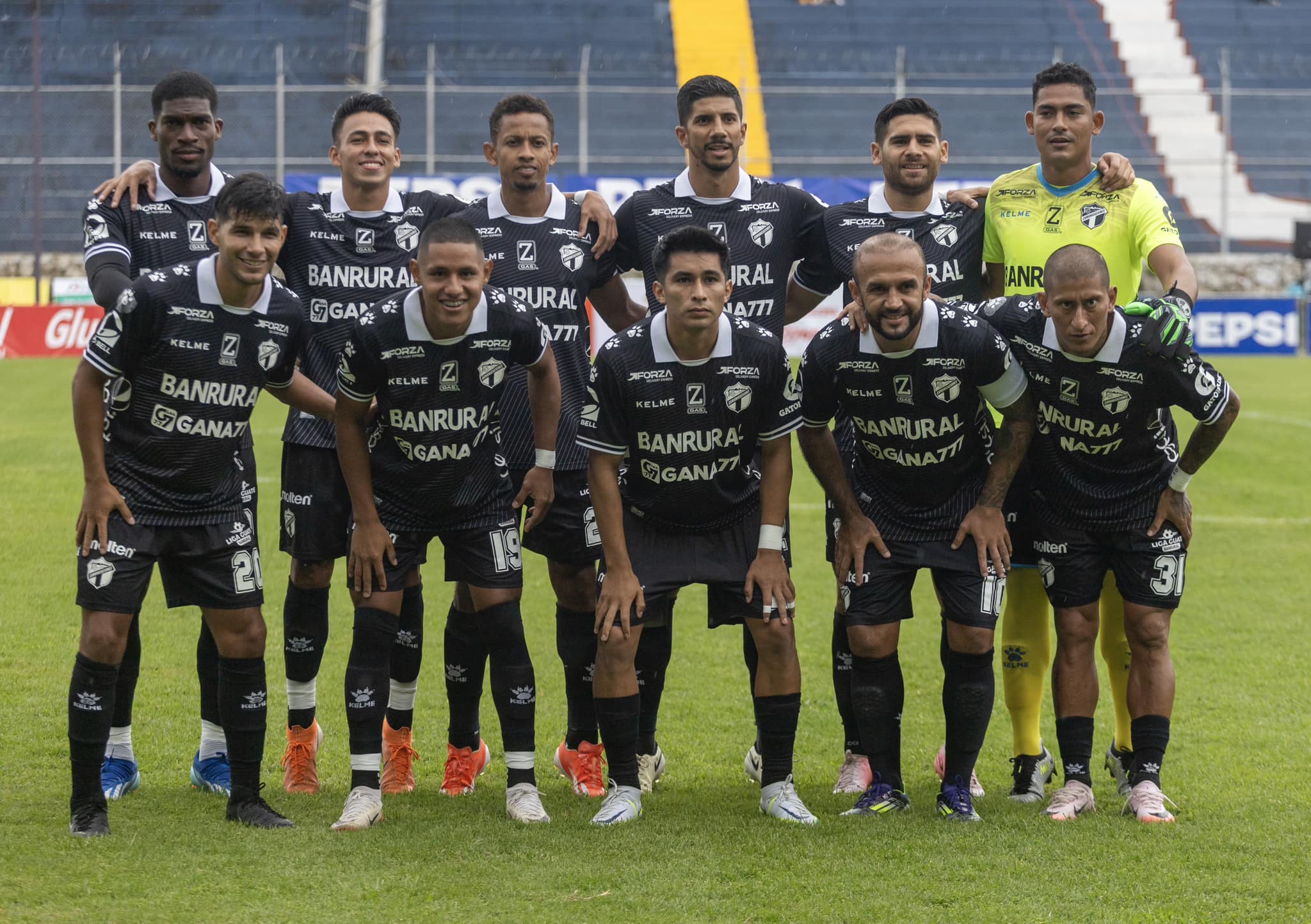 Comunicaciones viaja con artillería pesada para el duelo contra Luis Ángel Firpo en El Salvador