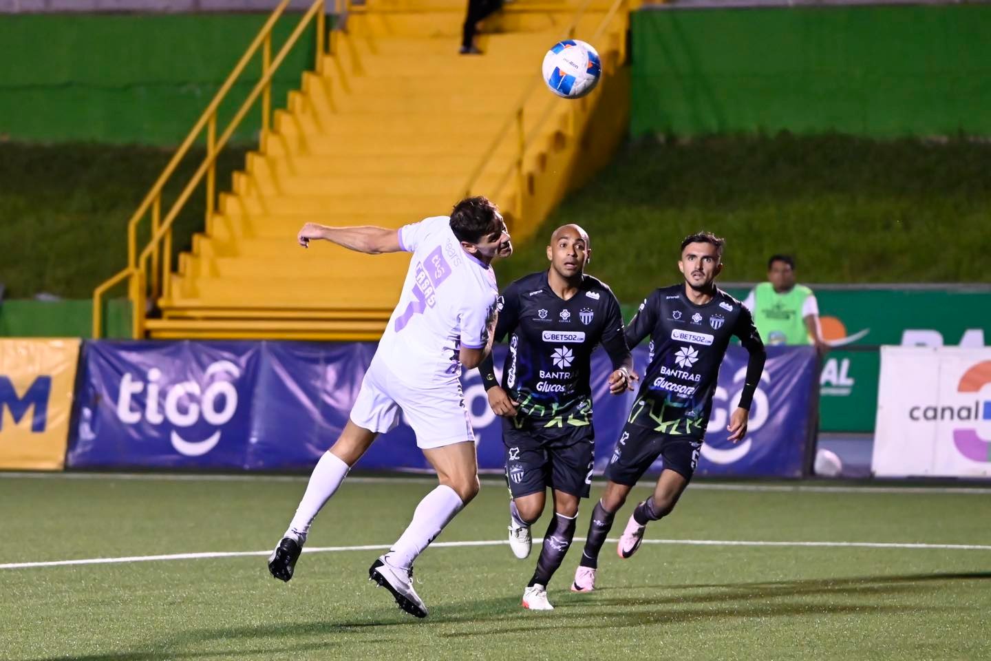 Comunicaciones y Antigua igualan 1-1, ahora se enfocan en la Copa Centroamericana