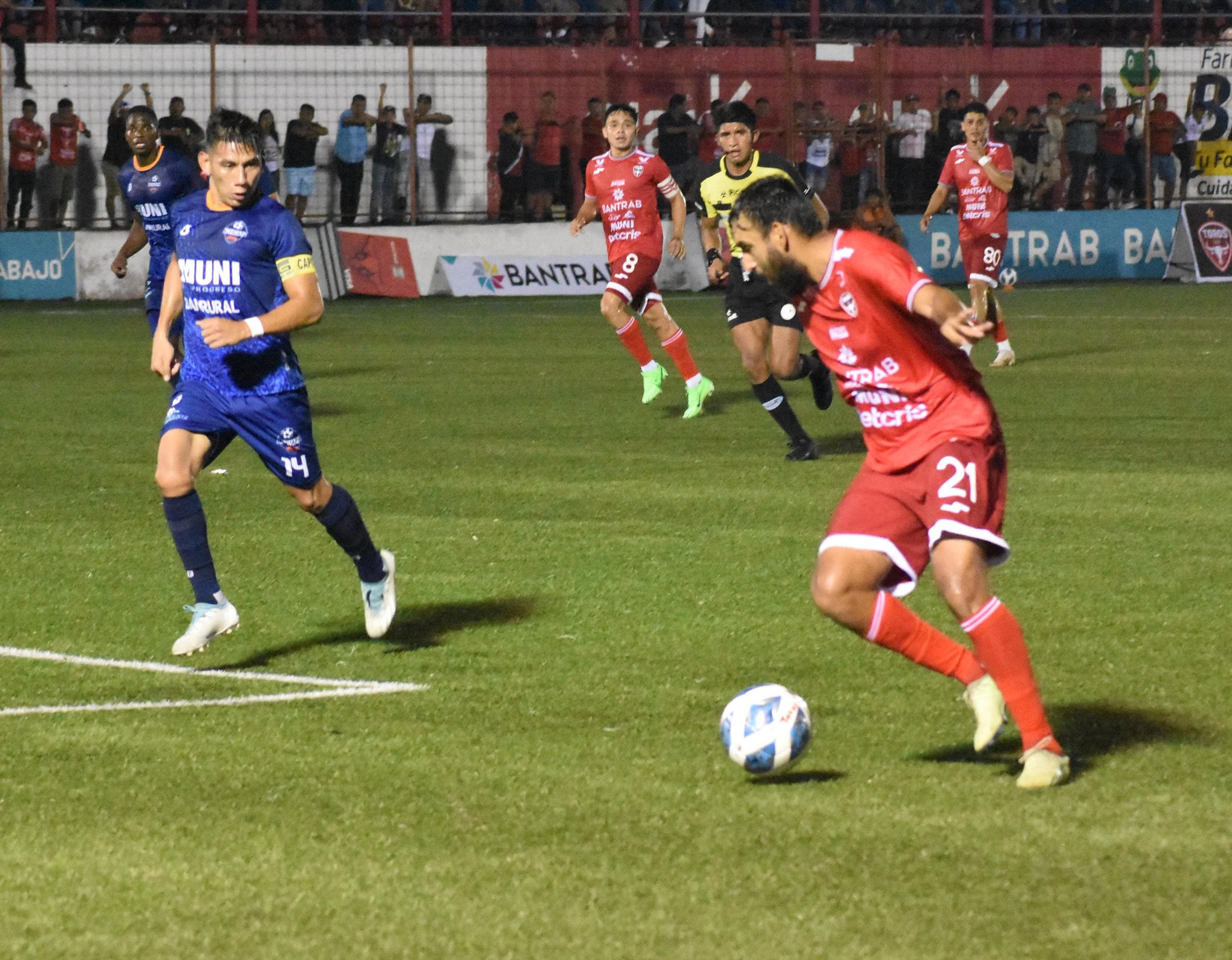 Achuapa con gran inicio en el Apertura 2024 al derrotar a Malacateco en el estadio Santa Lucía