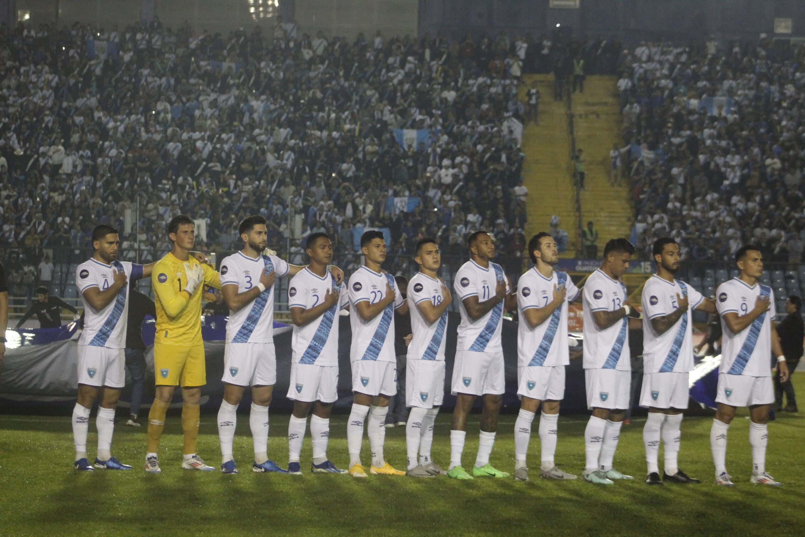 Selección de Guatemala en deuda con la afición otra vez