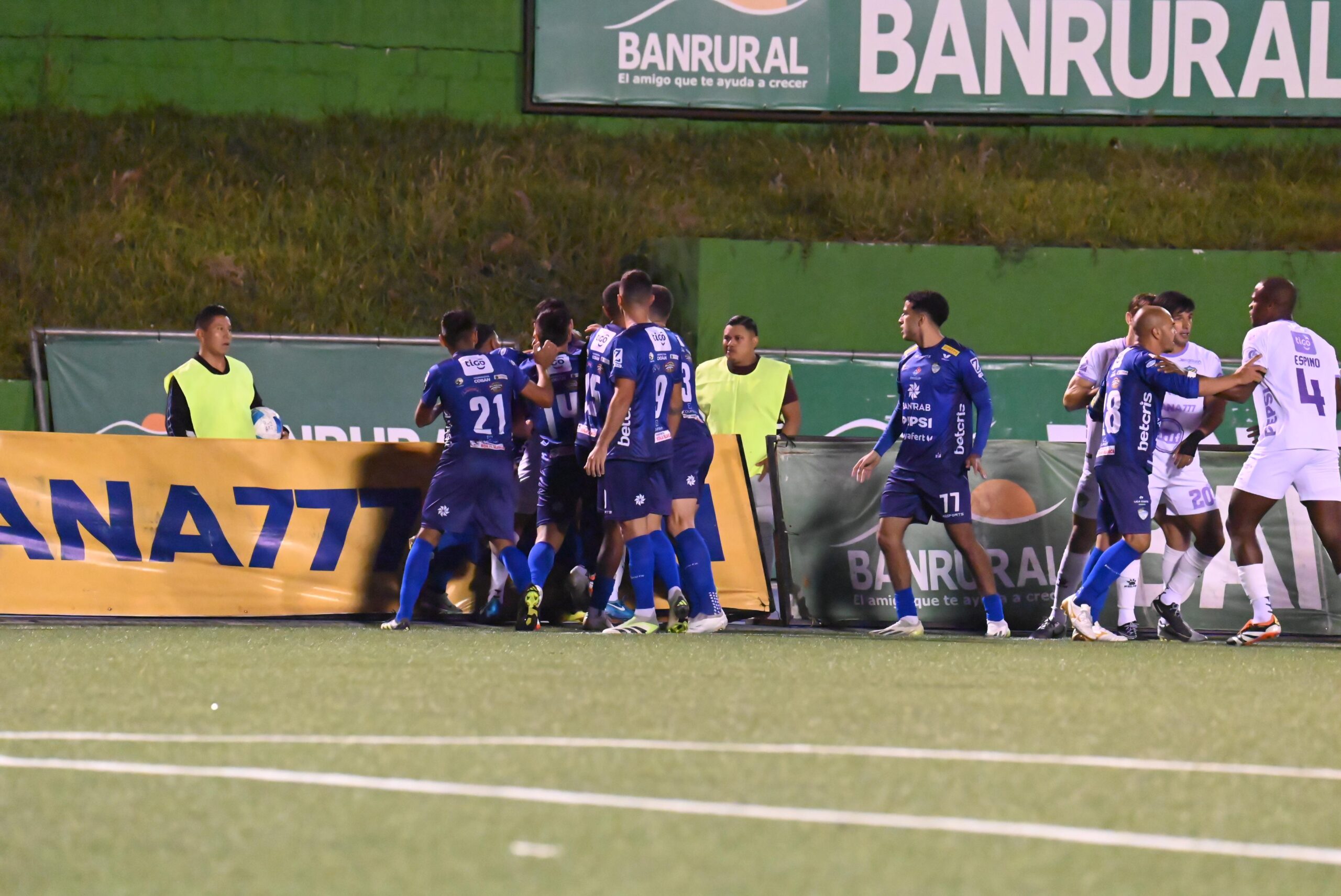 Cobán adelanta la hora del partido ante los Cremas