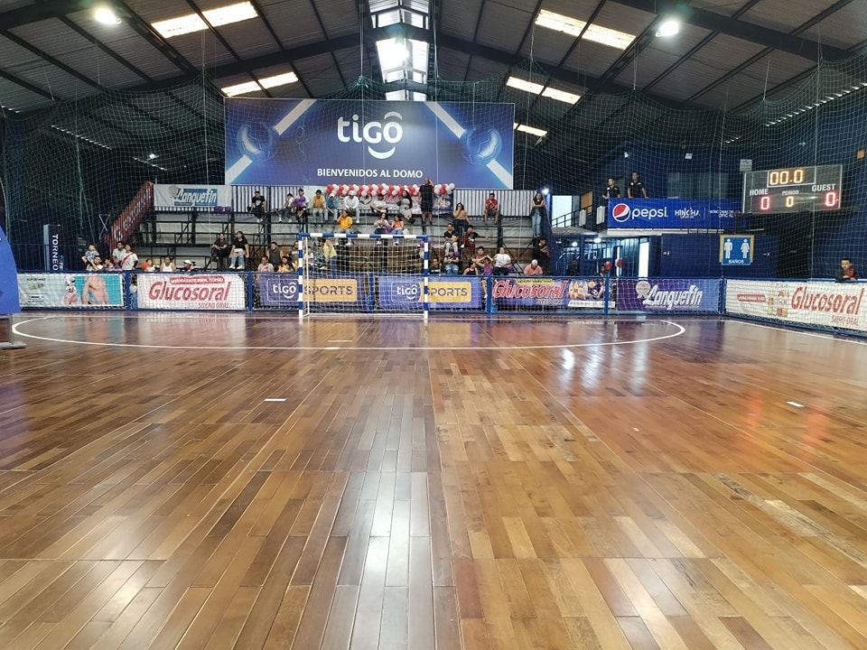 El Futsal en semifinales, el domo con pocos espacios