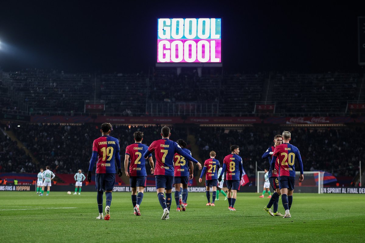 Barcelona avanza caminando en la Copa del Rey