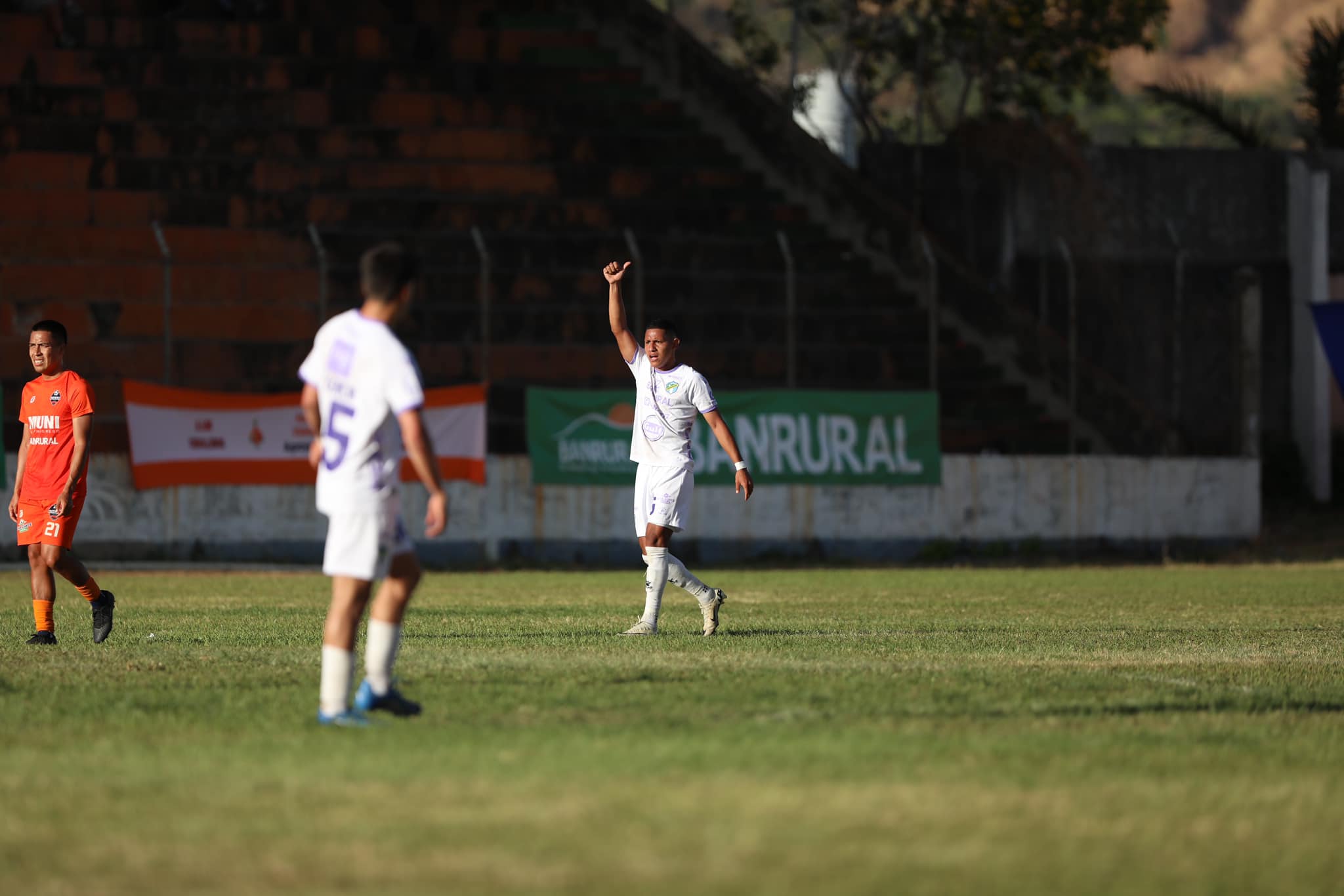 Comunicaciones rescató un punto ante Achuapa