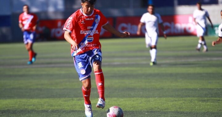 Mixco y Xelajú no pasan del empate sin goles