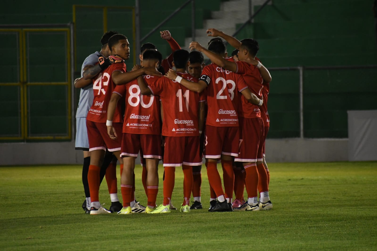 Malacateco sorprende a Antigua en el Pensativo