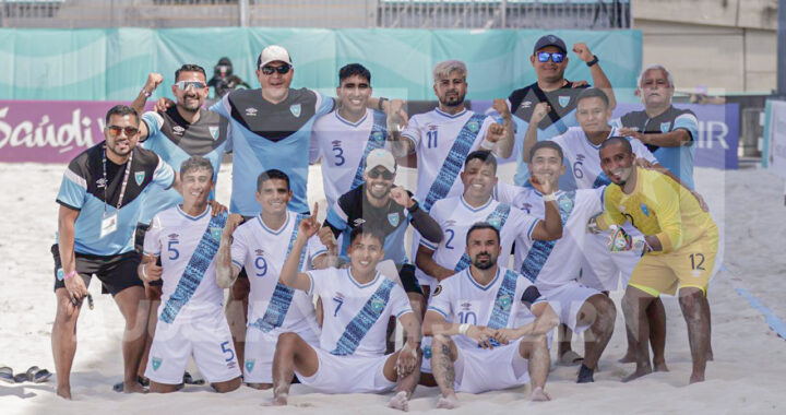 Selección de Fútbol Playa a 36 minutos del Mundial