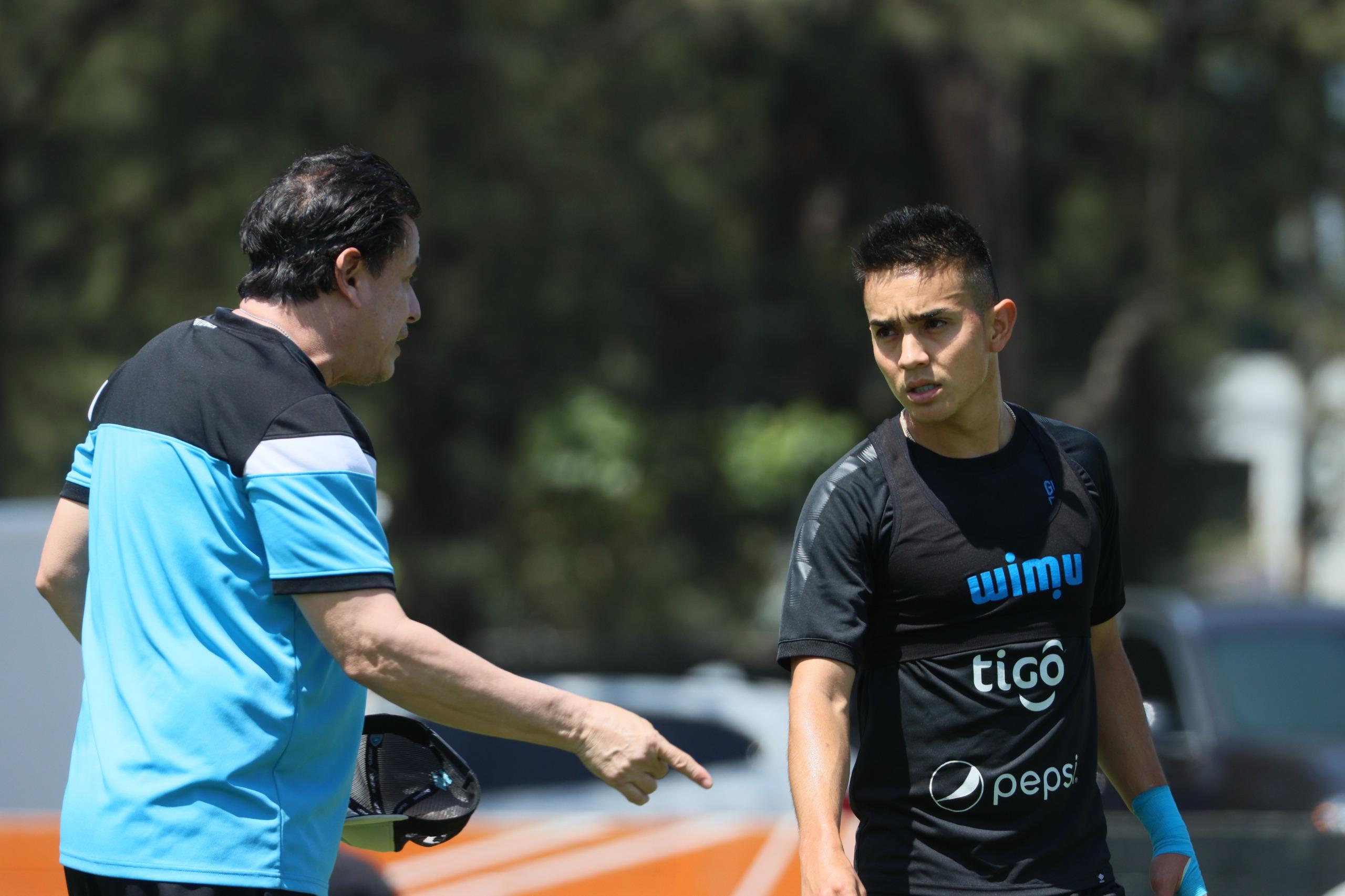 Selección de Guatemala sigue enfocada en Honduras